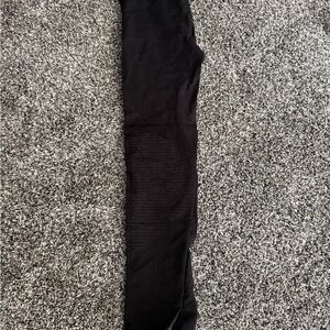 Black Ribbed Leggings Women’s best